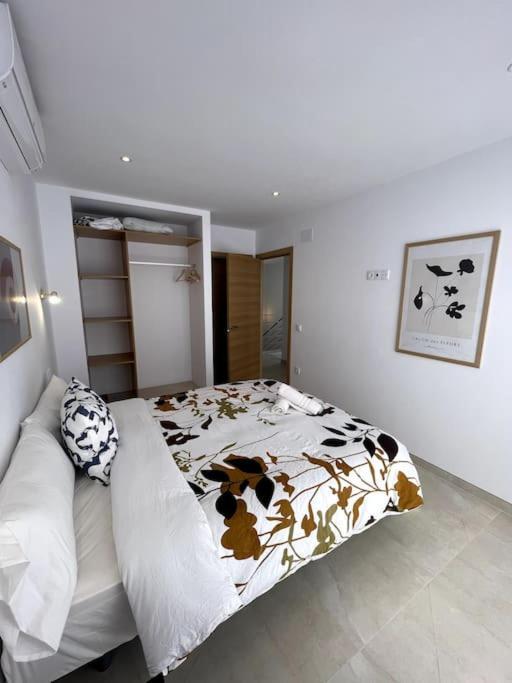 Belle Villa Contemporaine Piscine Privee 艾姆布里亚布拉瓦 外观 照片